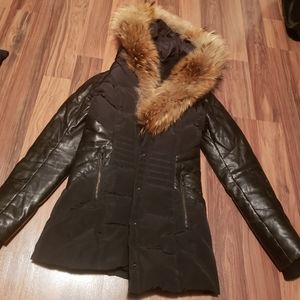 Danier Winter Leather Coat Size 4-6